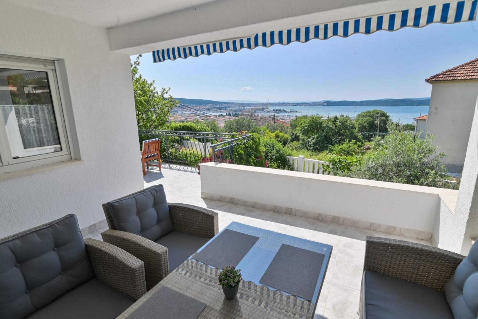 Rina Vacation Home Trogir Exterior foto